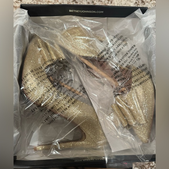 Betsey Johnson Heels - Picture 3 of 5